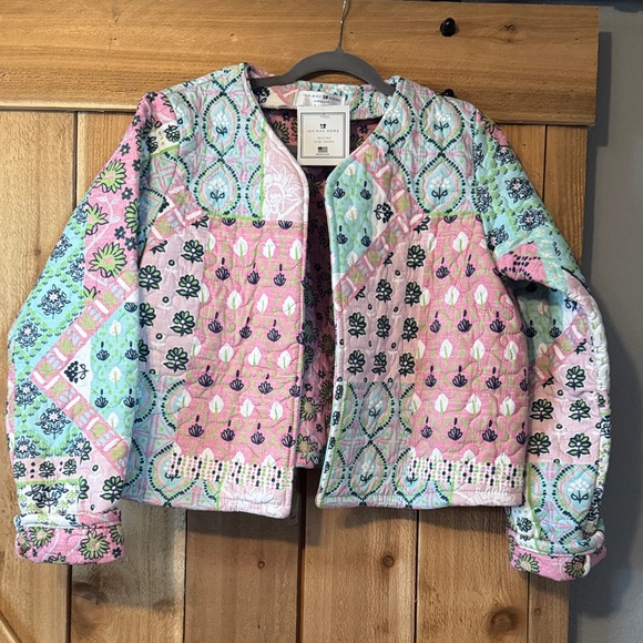 ida mae Jackets & Blazers - Patterned Quilted Crop Jacket - Pink & Mint